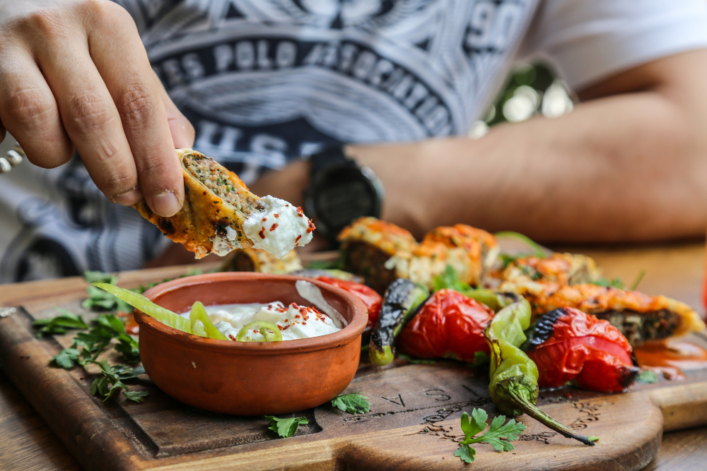 Garantiert keine Langeweile auf dem Grill – Der richtige Dip macht den Unterschied