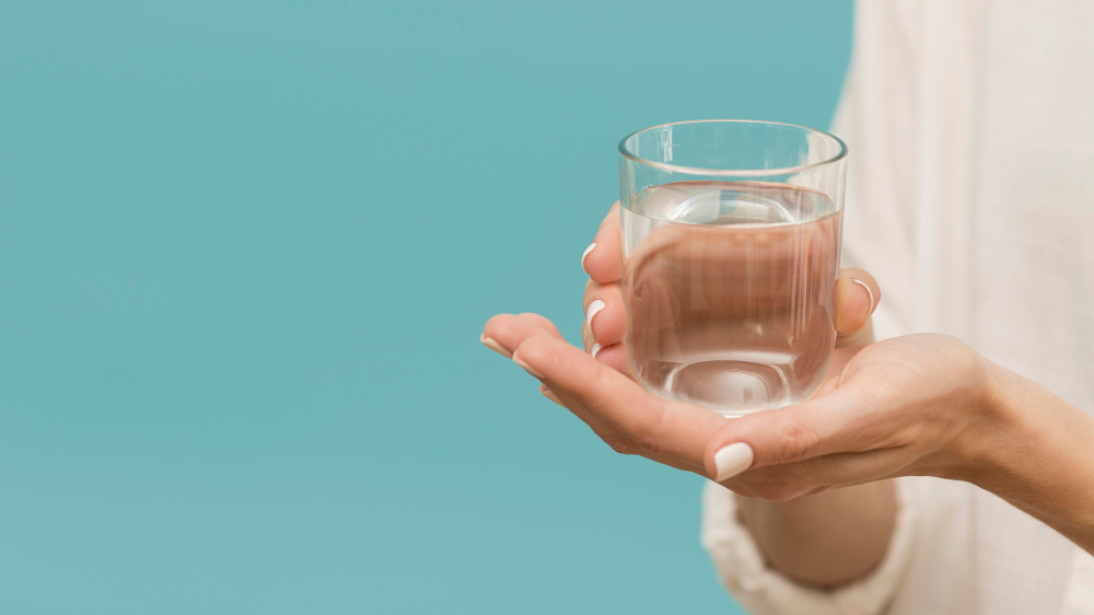 Leitungswasser, Marke oder vom Discounter? – Jede Menge  Sparpotential beim Wassertrinken