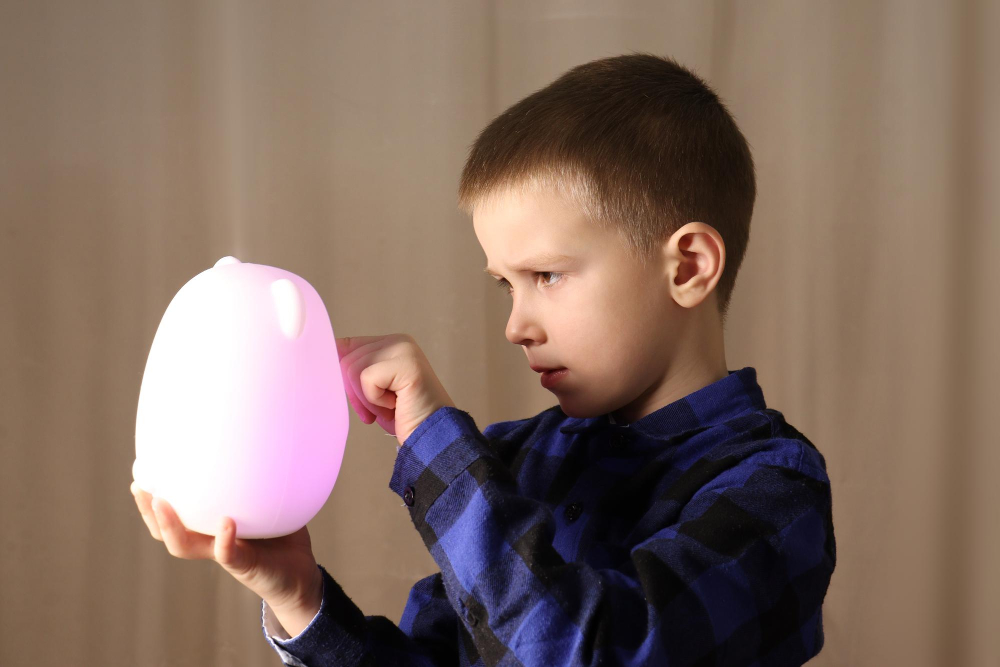 Smart Speaker unterm Weihnachtsbaum – Ein sinnvolles Geschenk auch für Kinder?